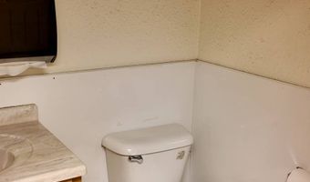 5675 Chapman Pl, Casper, WY 82604