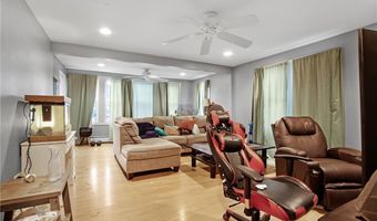 366 Wood St, Bristol, RI 02809
