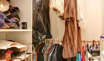 141 Eastwick Ct, Aberdeen, NJ 07747