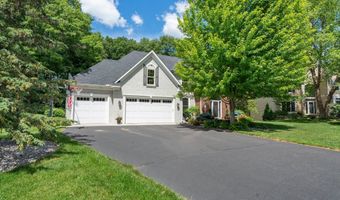 4309 Colleen Ct, Arden Hills, MN 55112
