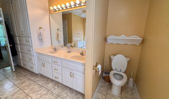 507 Meadowlane Dr, Aberdeen, MS 39730