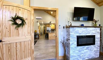 2052 Granny Squirrel Dr, Andrews, NC 28901