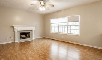 1101 Spanish Lake Dr, Avon, IN 46123