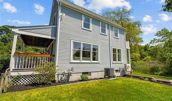 146 Alfred Drown Rd, Barrington, RI 02806