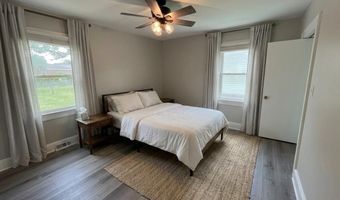 4143 N Lee St, Ayden, NC 28513