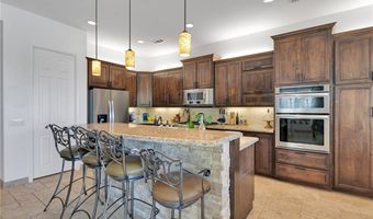 10844 Aster Ln, Apple Valley, CA 92308