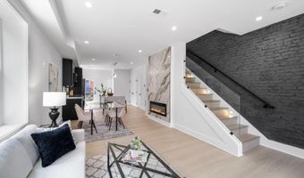 235 ASCOT Pl NE, Washington, DC 20002