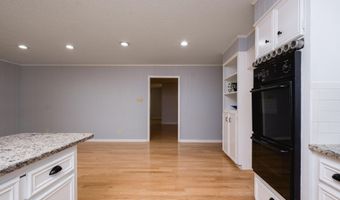 2016 Topf, North Little Rock, AR 72116