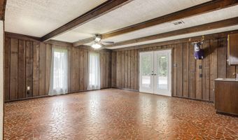 1212 Eaton Dr, Abbeville, LA 70510