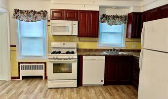 2 Locust Ave, North Providence, RI 02911