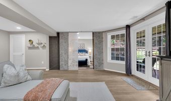21178 WILDFLOWER Sq, Ashburn, VA 20147