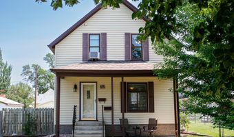 925 S 2nd St, Aberdeen, SD 57401