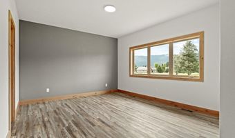 24 Bellflower, Blanchard, ID 83804