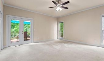 1605 Spinnaker Dr, Alpharetta, GA 30005