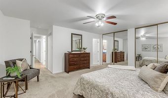 713 Barham Down Dr, Ballwin, MO 63011
