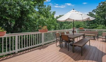 6322 WALHONDING Rd, Bethesda, MD 20816