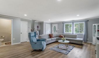 7727 KALORAMA Rd, Annandale, VA 22003