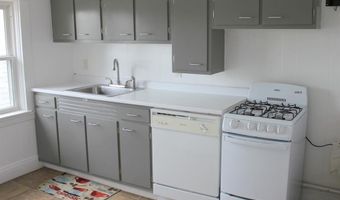 23 Bedlow Ave, Newport, RI 02840