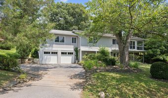 9821 BETTEKER Ln, Potomac, MD 20854