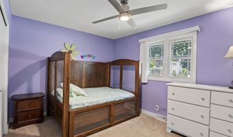2944 Monroe Dr, Ames, IA 50010