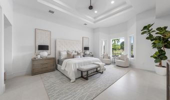 100 Glenbrook Ct, Atlantis, FL 33462