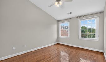3352 5TH St S, Arlington, VA 22204
