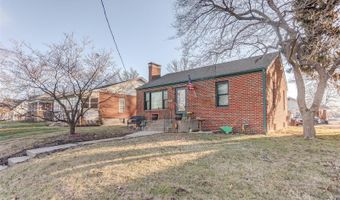 3 E Elm St, Alton, IL 62002