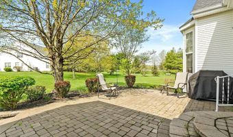 54 Bunker Hill Dr, Allentown, NJ 08501