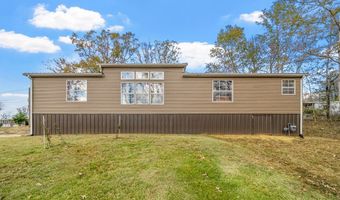 197 Old Homestead Rd, Big Sandy, TN 38221