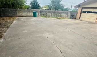 131 N Lamont St, Aransas Pass, TX 78336