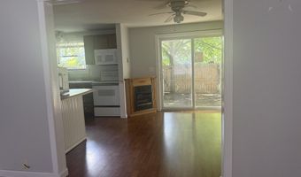 3 Orchard Hills Pkwy, Bangor, ME 04401