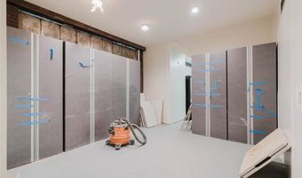 2619 E 8th St, Los Angeles, CA 90023