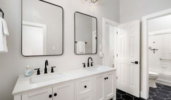 905 Rolling Meadows Ct, Allen, TX 75013