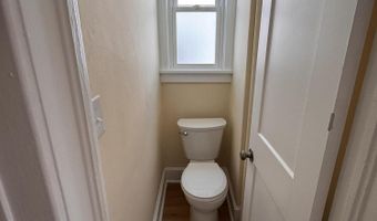 42 Peyster St, Albany, NY 12208