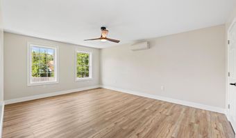17 Coopers Trl, Arundel, ME 04046