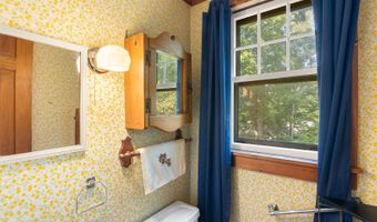 177 Fairview St, Brattleboro, VT 05301
