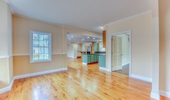 35 Mad River Rd, Campton, NH 03223