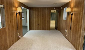 1802 W Clayton Ave, Artesia, NM 88210