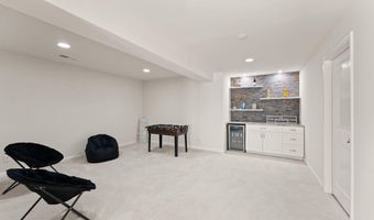 25981 ROYSTON PASS Cir, Aldie, VA 20105
