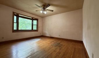 9700 5TH Ave, Almond, WI 54909