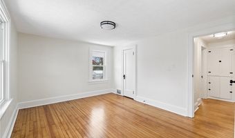 378 Cross St, Akron, OH 44311