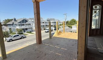 141 8th St, Avalon, NJ 08202