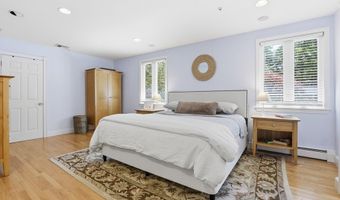 25 Revolutionary Rd, Acton, MA 01720