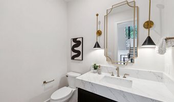 7805 CAYUGA Ave, Bethesda, MD 20817