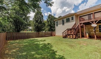 560 Bethany Ct, Athens, GA 30606