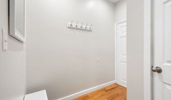 76-78 N Margin St 4, Boston, MA 02113