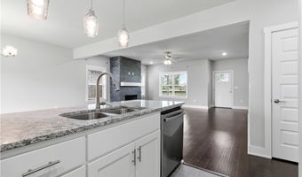 1951 Edgewood Rd, Bentonville, AR 72713