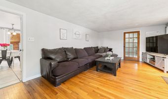 113 Marconi Ave, Bristol, CT 06010