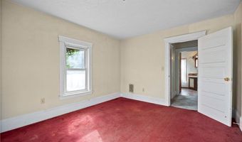 136 Lincoln St, Amherst, OH 44001