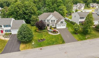 35 Shinnecock Hills Dr, Albany, NY 12205